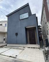 宝塚市南ひばりガ丘２丁目の一戸建ての画像