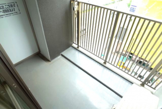 【バルコニー】
