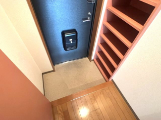 【玄関】