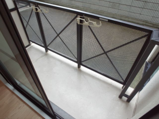 【バルコニー】