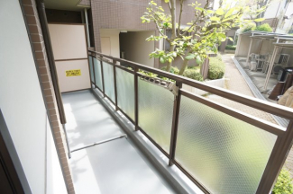 【バルコニー】