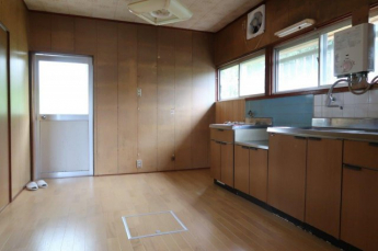 【居間・リビング】