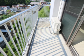【バルコニー】