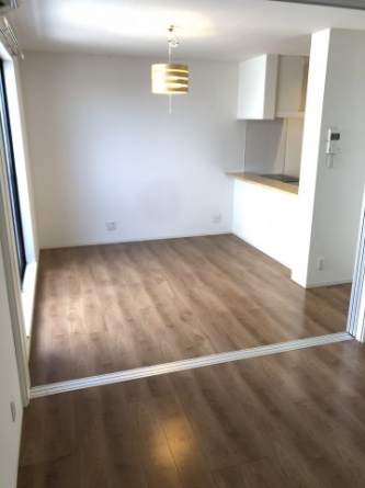 【居間・リビング】