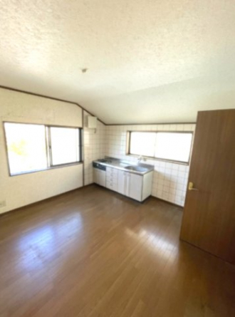 【居間・リビング】