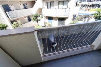 【バルコニー】