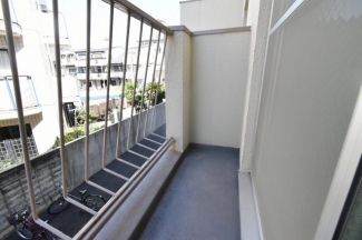 【バルコニー】