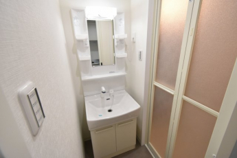 【洗面所】
