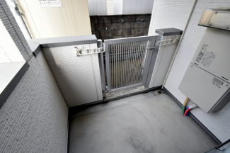 【バルコニー】