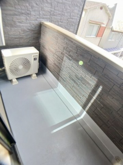 【バルコニー】