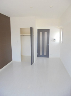 ゆったり過ごせるリビングです