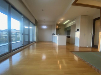 ネバーランド朝霧の画像