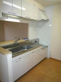 新居浜市喜光地町２丁目のアパートの画像