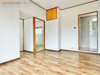 【居間・リビング】