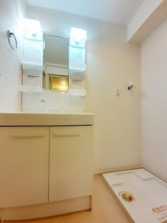 【洗面所】