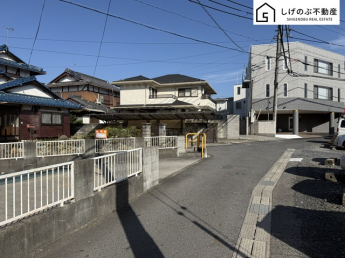 解体更地渡し
約84坪
建築条件なし