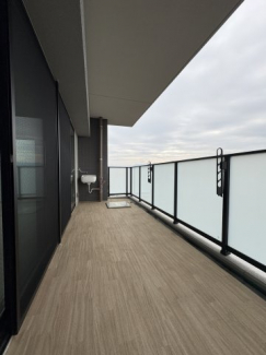 【バルコニー】