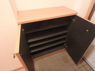 毎日通る玄関はこちらです