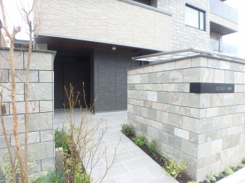 エントランスです