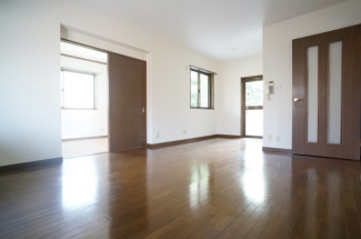 【居間・リビング】