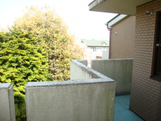 【バルコニー】