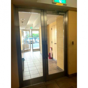 【エントランス】