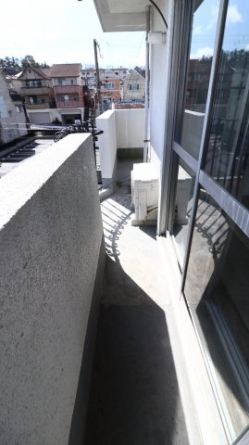 【バルコニー】