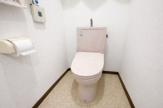 掲載写真の一部は、室内イメージをお伝えするために画像補正（荷物の消去等）を行っています。現況を優先してください。
