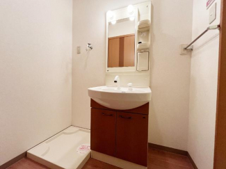 洗髪洗面化粧台