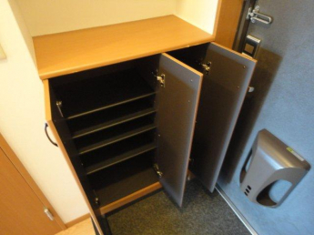 下駄箱（イメージ）