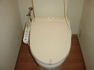 シャワー付トイレ