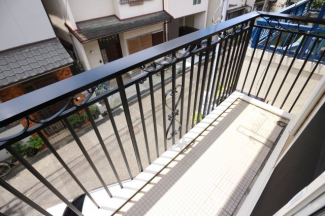 【バルコニー】
