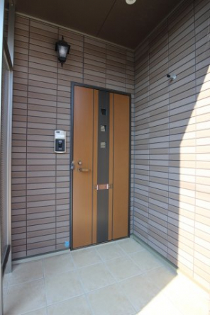 【エントランス】