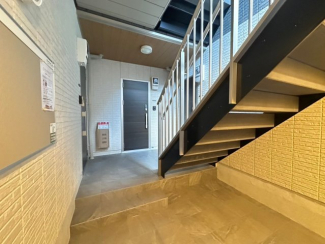 【エントランス】