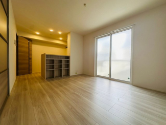 【居間・リビング】