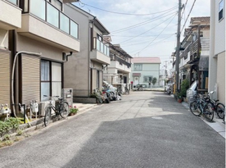 【前面道路含む現地写真】