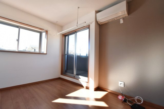 窓が多いですね