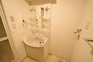 【洗面所】
