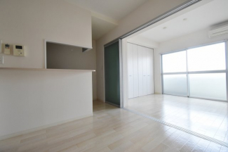 【居間・リビング】