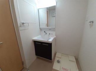 【洗面所】