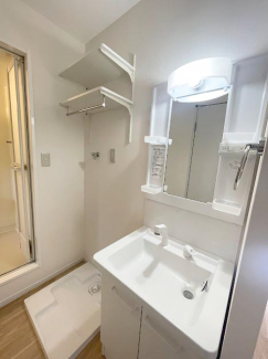 忙しい朝には欠かせない洗面所です