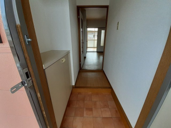 ゆったりとした玄関です