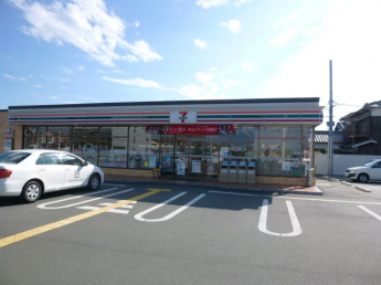 セブンイレブン姫路飾磨中島店まで505ｍ