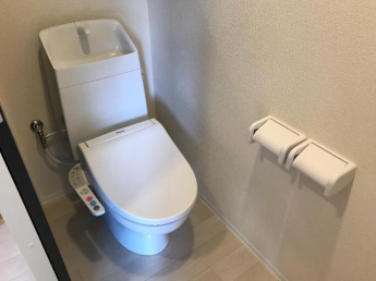 シャワー付トイレ