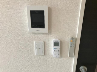 カメラ付インターホン