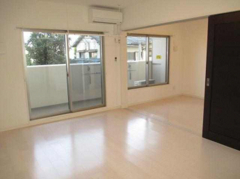 ロイヤルステージ庄内の画像