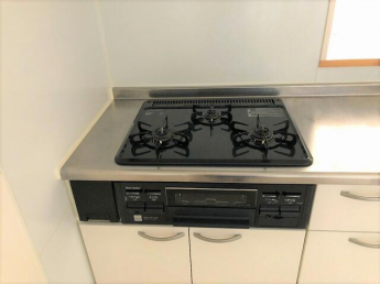 ガスコンロ３口