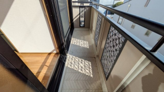 【バルコニー】