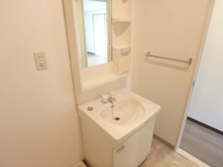 広い洗面スペース