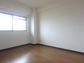 ゆったりとした居間です